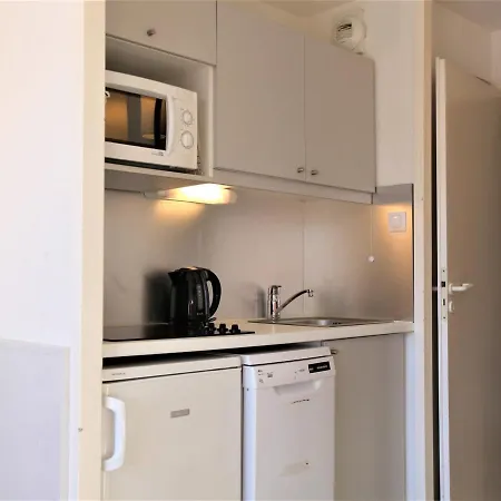 Joli 2 Pieces A Avec Balcon Sud, Tv Et Wifi - Fr-1-314-185 Apartment *